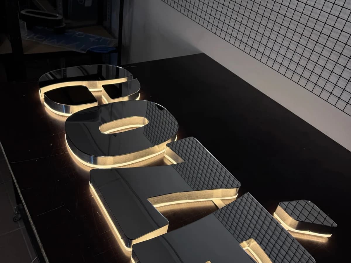 Litery przestrzenne 3D